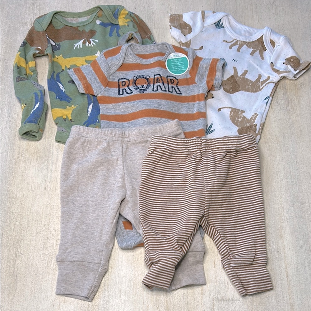 Carter’s newborn wild Animal Print Clothing Set bundle